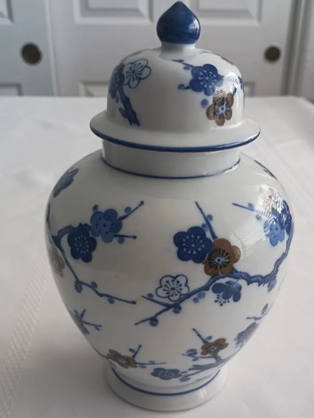Vintage Blue and White Porcelain Ginger Jar, Tea Caddy with Lid